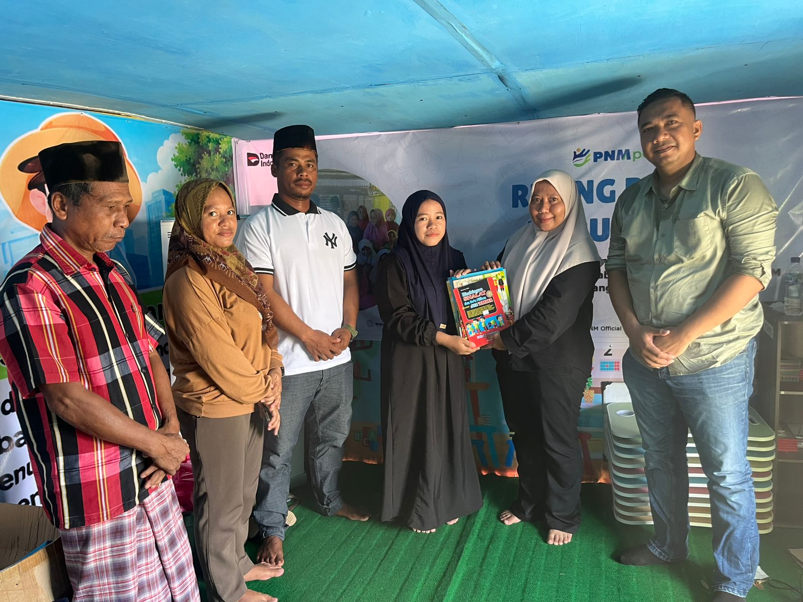 Peresmian rumah pintar PNM di Buton Selatan, mampu menampung kegiatan belajar-mengajar 78 anak di wilayah pelosok.